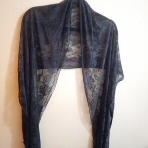 Vintage Lace Shawl
